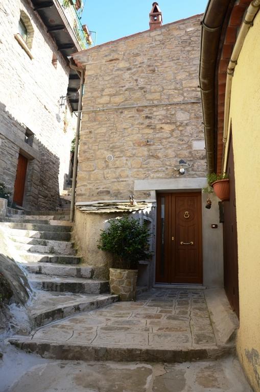 B&B La Perla Nelle Dolomiti Castelmezzano Luaran gambar